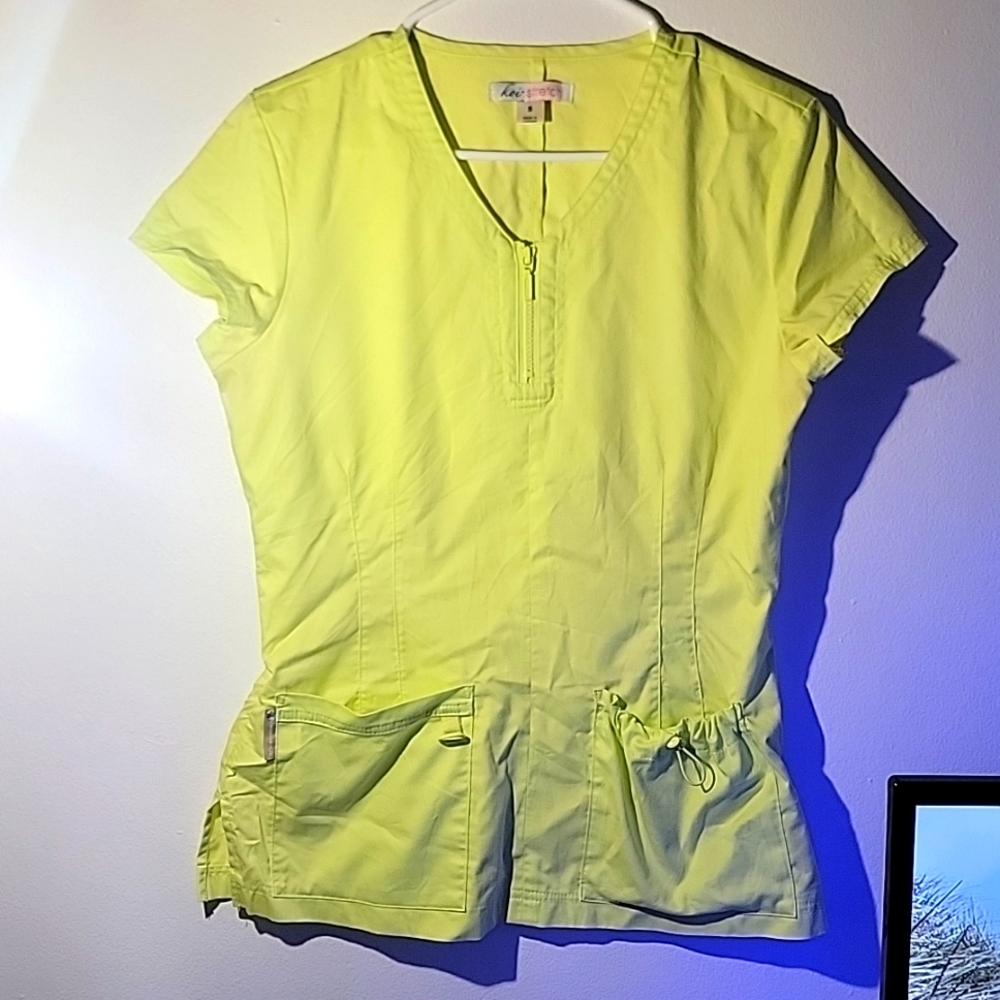 Small nurse scrub top